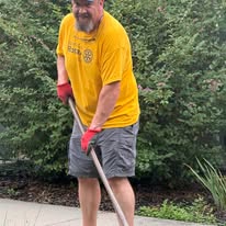 Pine Mountain Middle School Garden Cleanup.jpg