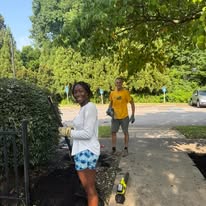 Pine Mountain Middle School Garden Cleanup6.jpg