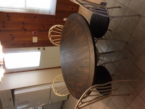 Dining table and chairs.JPG